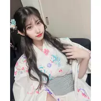 天乃 りさ
