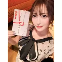 朔間 まりな