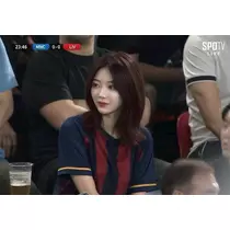 三鷹 真綺