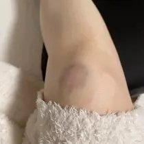 愛羽 仁美
