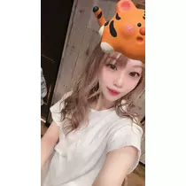 小川 真央