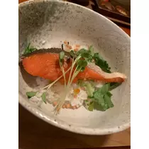 三鷹 真綺