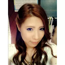 愛羽 仁美