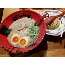 荒木 ナツミ