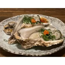 とも