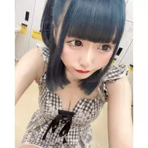 雛鶴 めい