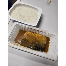 エミ （スタッフ）