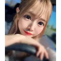 葉月 りほ