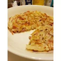 エミ （スタッフ）