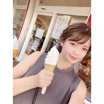 妃 えりな