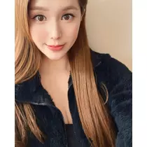 黒輝 りさ