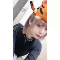 小川 真央