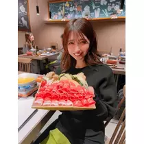 夏目 梨仔