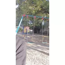エミ （スタッフ）