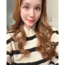 黒輝 りさ