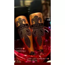 由依