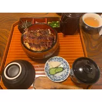 あいな