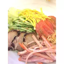 蓮見 リア