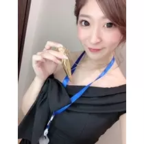 美波 あいか