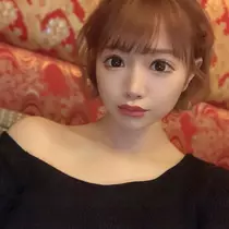 葉月 りほ