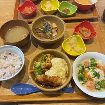 えり