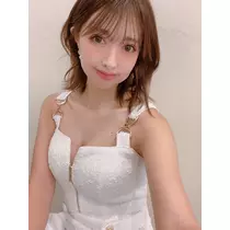 夏目 梨仔