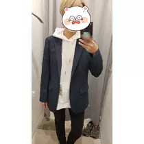 エミ （スタッフ）