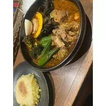 黒輝 りさ