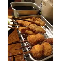 愛羽 仁美