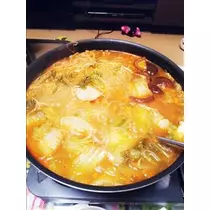 愛羽 仁美