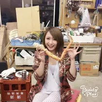 蓮見 リア