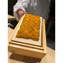 美波 ななみ