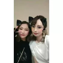 あや
