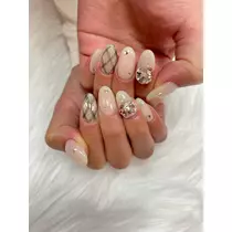 七星 ゆめ