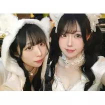 にこ