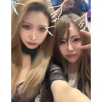優莉