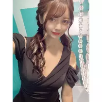 妃 えりな