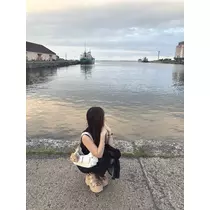 乙川 ゆあ