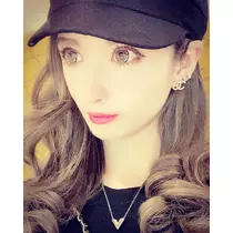 一咲 エム