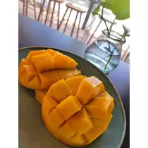桃 かんな