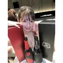 神楽 むぎ