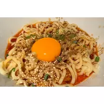 愛羽 仁美