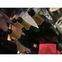 小川 真央
