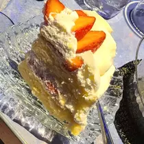 八吹 唯菜