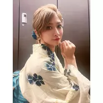 美波 あいか
