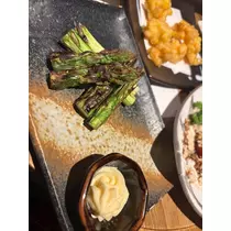 香川 ゆい