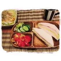蓮見 リア