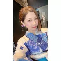 愛羽 仁美