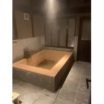 小川 真央