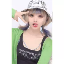みあ
